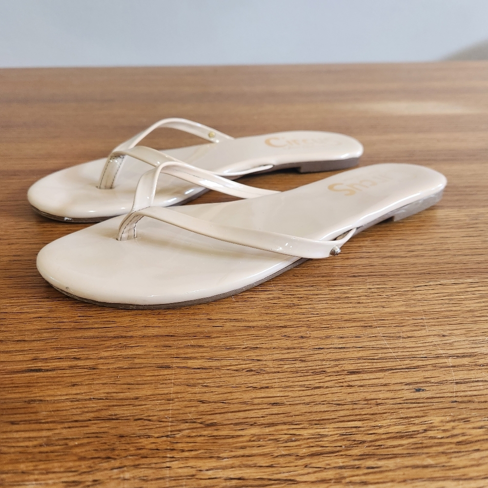 CIRCUS Sam Edleman Nude Patent Flip Flops Women's Size 8